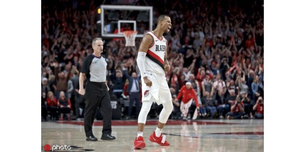 Hill y Hood se convierten en jugadores clave Hill y Hood se convierten en jugadores clave